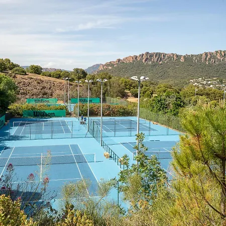 Apartment Village Cap Esterel - L'esquinade-31 By Interhome