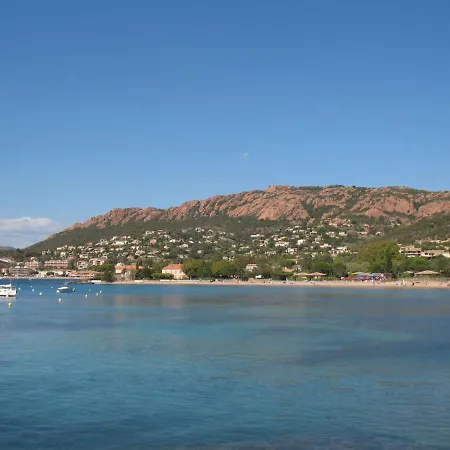 Apartment Village Cap Esterel - L'esquinade-31 By Interhome Saint-Raphael (Var)