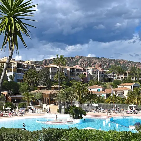 Village Cap Esterel - L'esquinade-31 By Interhome Apartment *